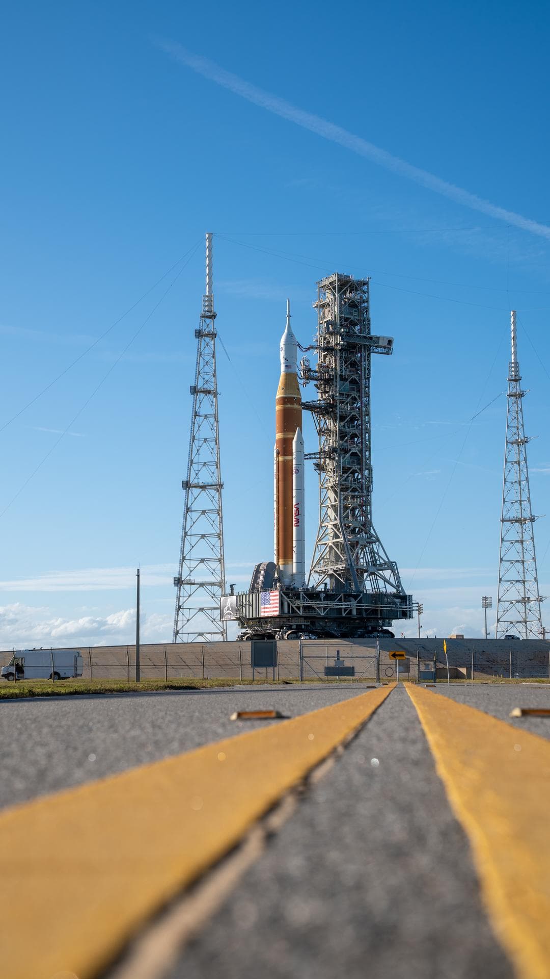 NASA Artemis II 火箭回返装配大楼